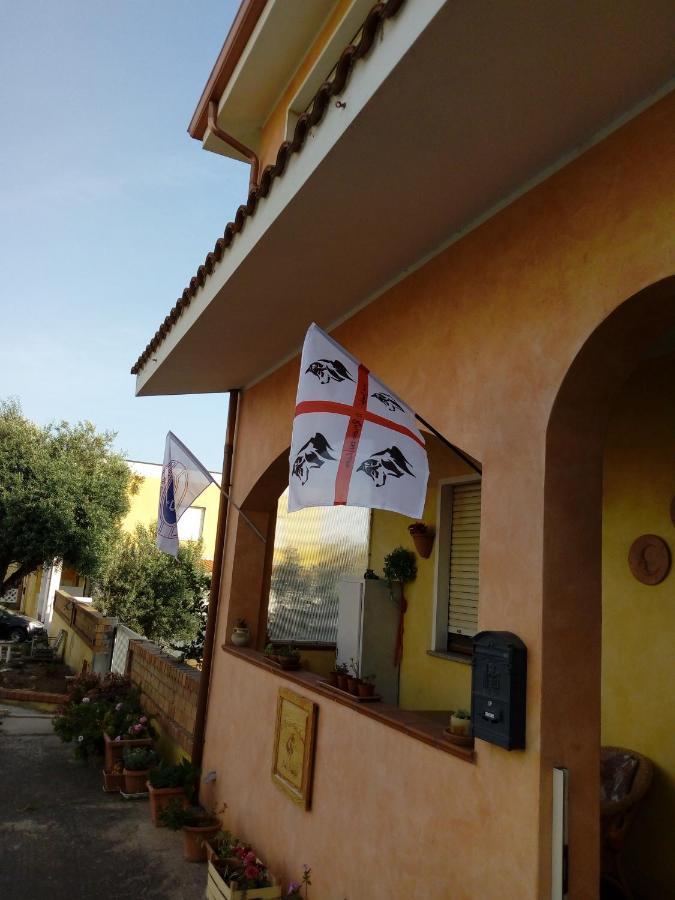 B&B Il Rifugio Del Lupo - E6721 Paringianu Exterior photo